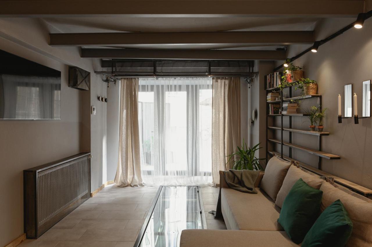 City Garage Apartment - Lwowska 9 วอร์ซอ ภายนอก รูปภาพ
